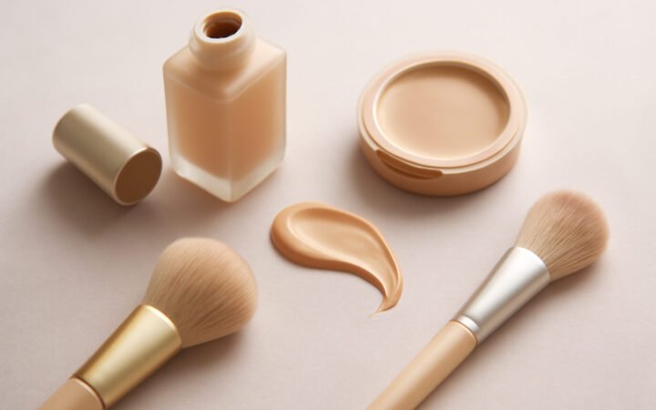 Foundation mit Pinsel ohne teure Anschaffung